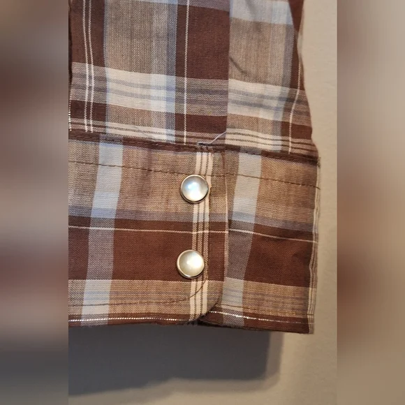 LeviStrauss & Company Brown Plaid Long Sleeve Shirt With Shimmery Gold Threading - Picture 2 of 14